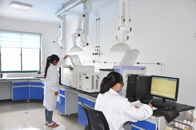 攜環(huán)保與經(jīng)濟共達彼岸-安慶新媒體經(jīng)濟行走進安慶鑫祥瑞環(huán)保科技