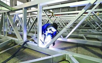 宜興 以科技創(chuàng)新開拓市場 環(huán)保科技引領(lǐng)產(chǎn)業(yè)升級